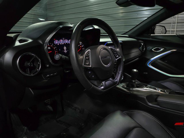 Used 2019 Chevrolet Camaro LT RWD image 10