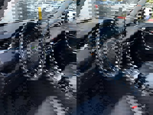 Used 2021 Toyota RAV4 XLE Premium w/ Carpet Mat Package (TMS) image 13