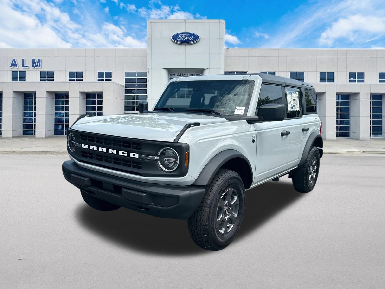 New 2026 Ford Bronco Big Bend AWD/4WD image 1