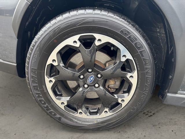 Used 2021 Subaru Crosstrek 2.0i image 14