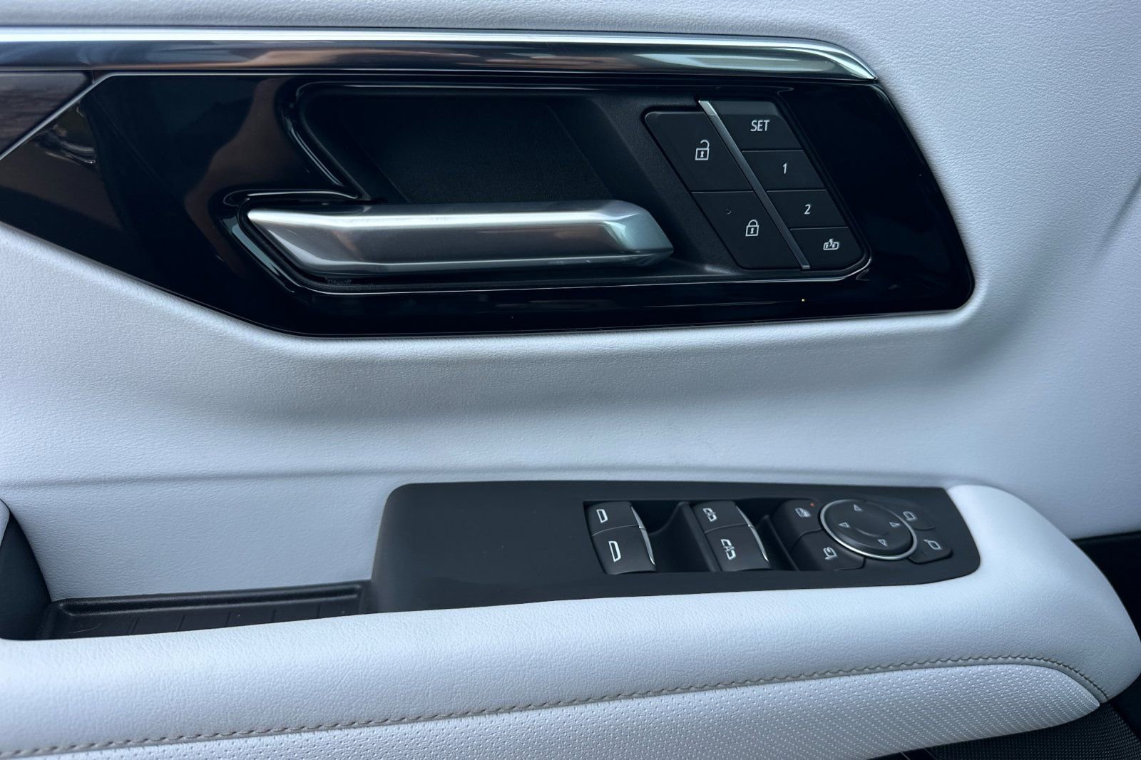 New 2026 Chevrolet Tahoe Premier RWD image 11