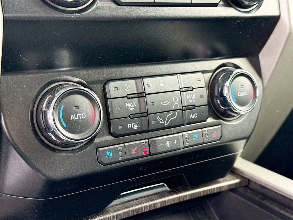 Used 2021 Ford F350 Lariat w/ Lariat Ultimate Package image 15