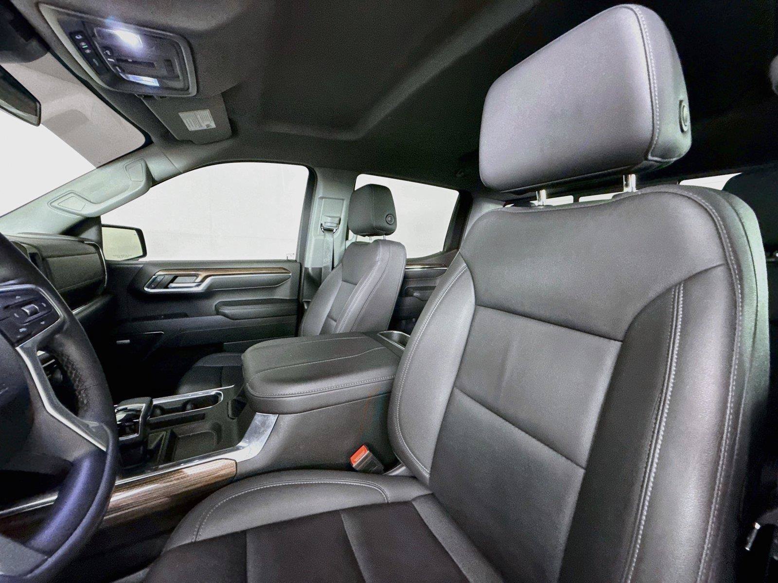 Used 2024 Chevrolet Silverado 1500 RST w/ RST All Star Premium Package AWD/4WD image 3