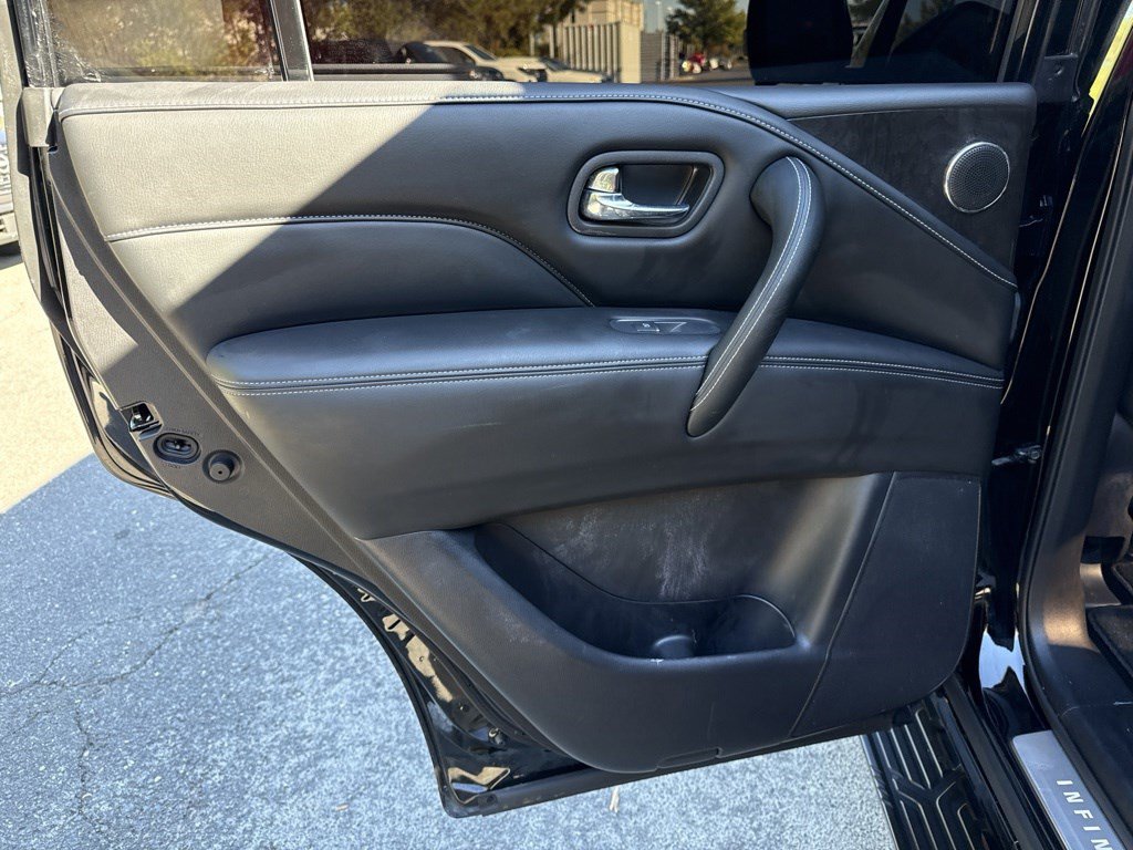 Used 2023 INFINITI QX80 Luxe w/ Cargo Package AWD/4WD image 28