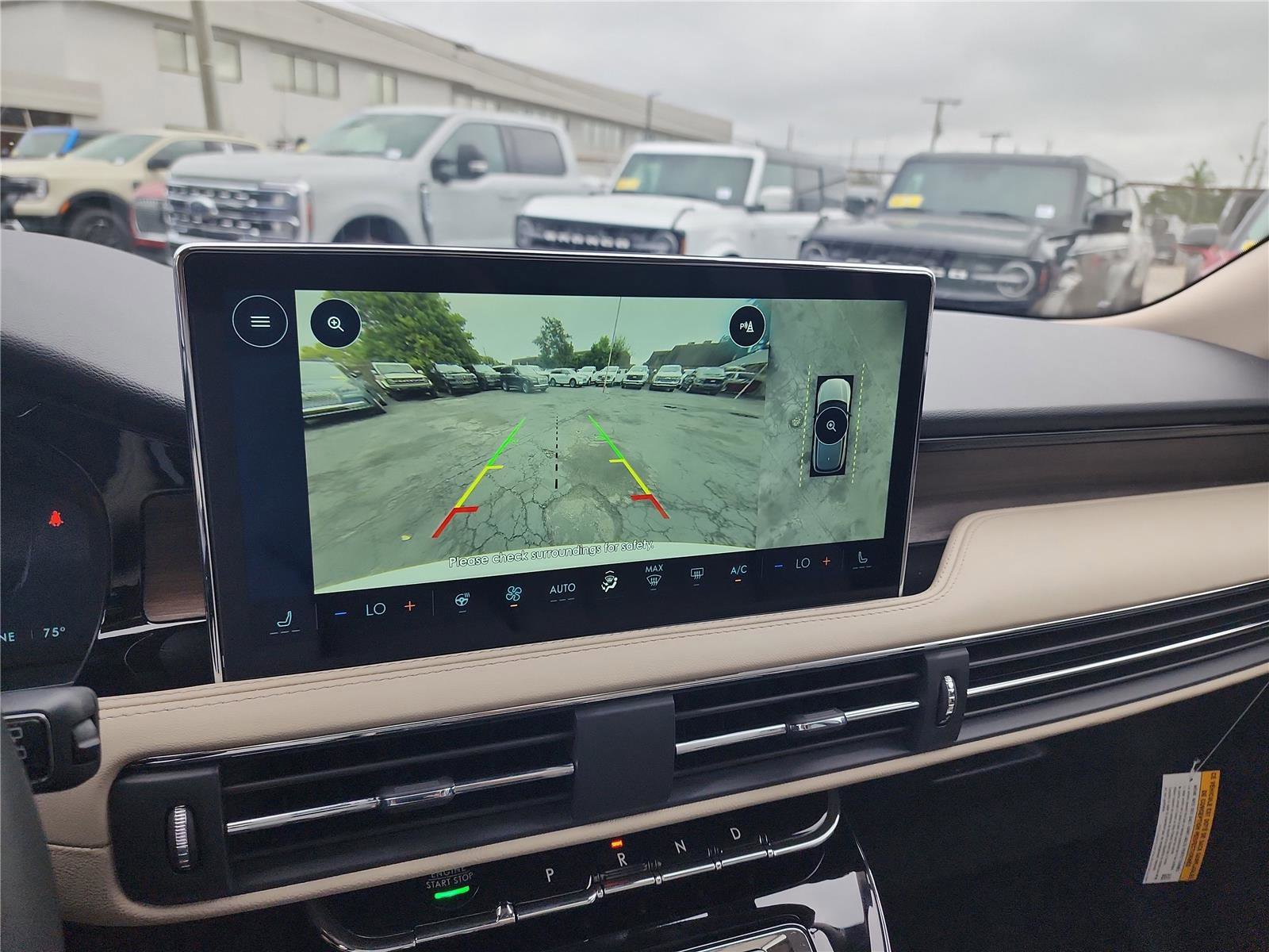 New 2026 Lincoln Corsair Reserve image 31