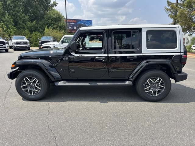 New 2026 Jeep Wrangler Unlimited Sahara w/ Whitecap Package AWD/4WD image 10