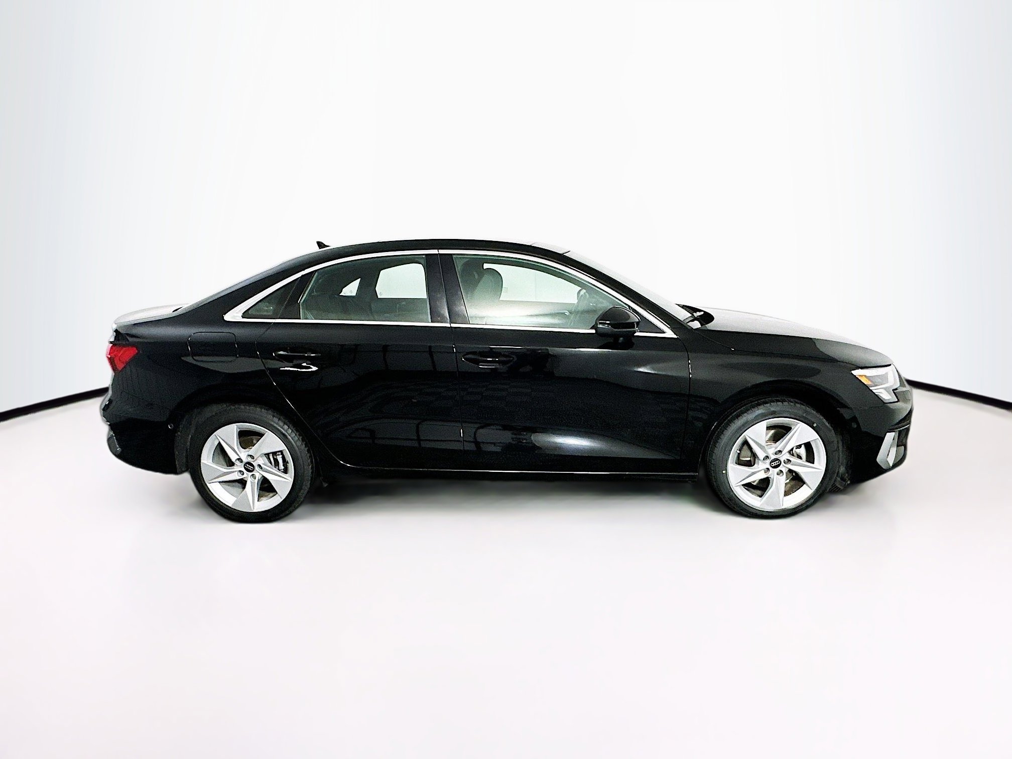 Used 2024 Audi A3 2.0T Premium image 10