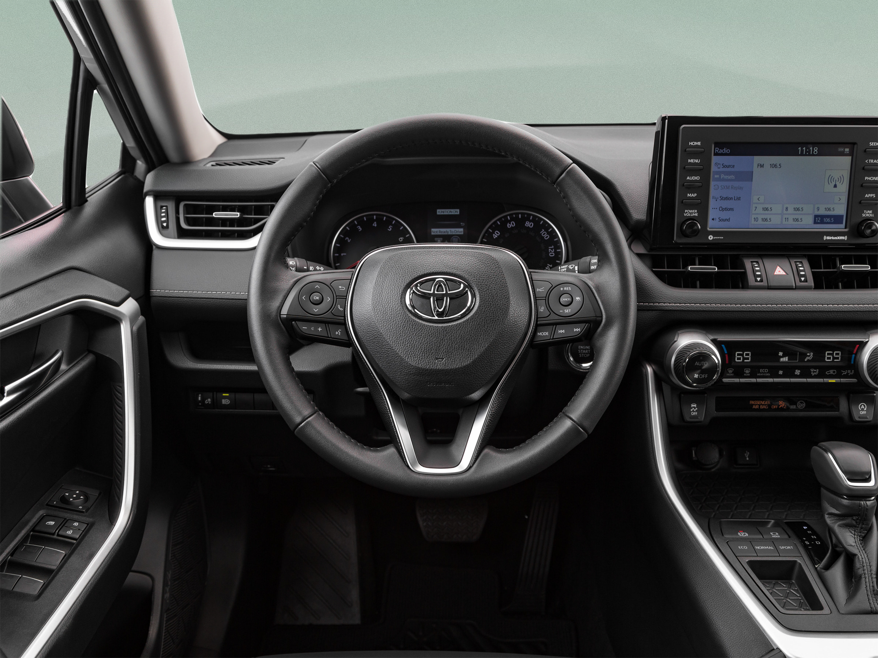 Used 2022 Toyota RAV4 XLE Premium FWD image 43