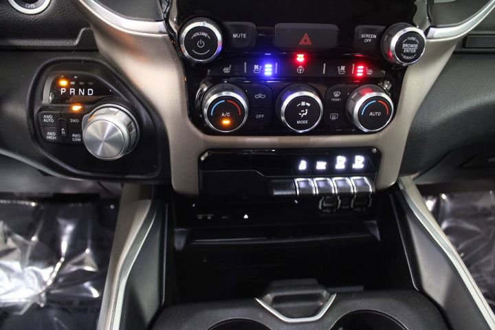Used 2019 RAM 1500 Laramie image 32