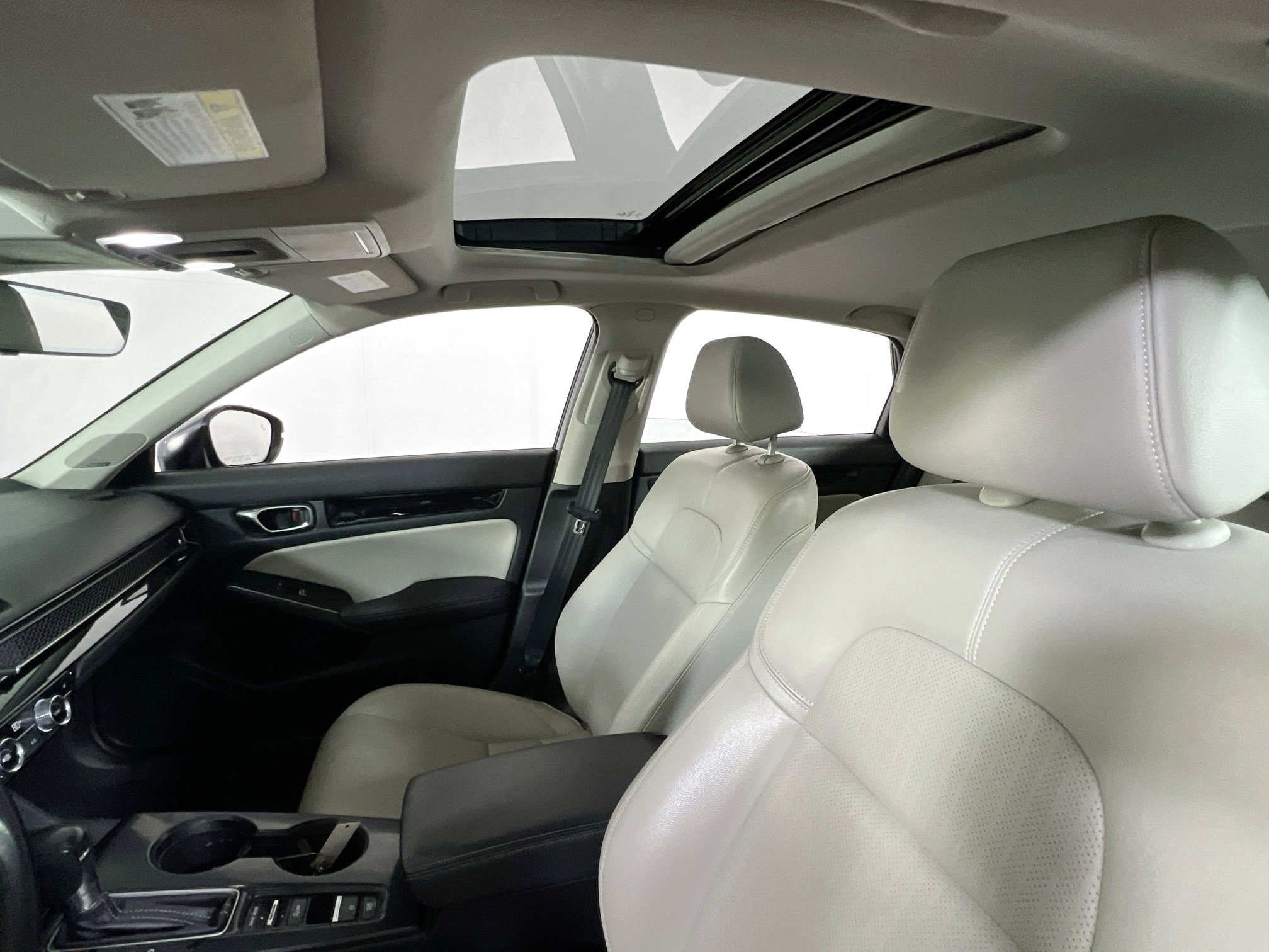 Used 2022 Honda Civic Touring image 21