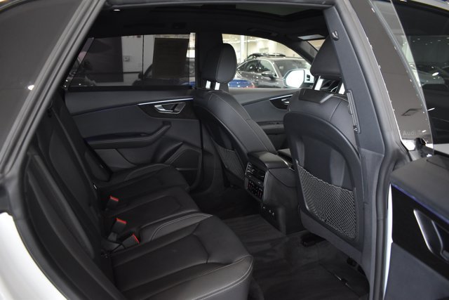 Used 2026 Audi Q8 Premium Plus w/ Premium Plus Package AWD/4WD image 27