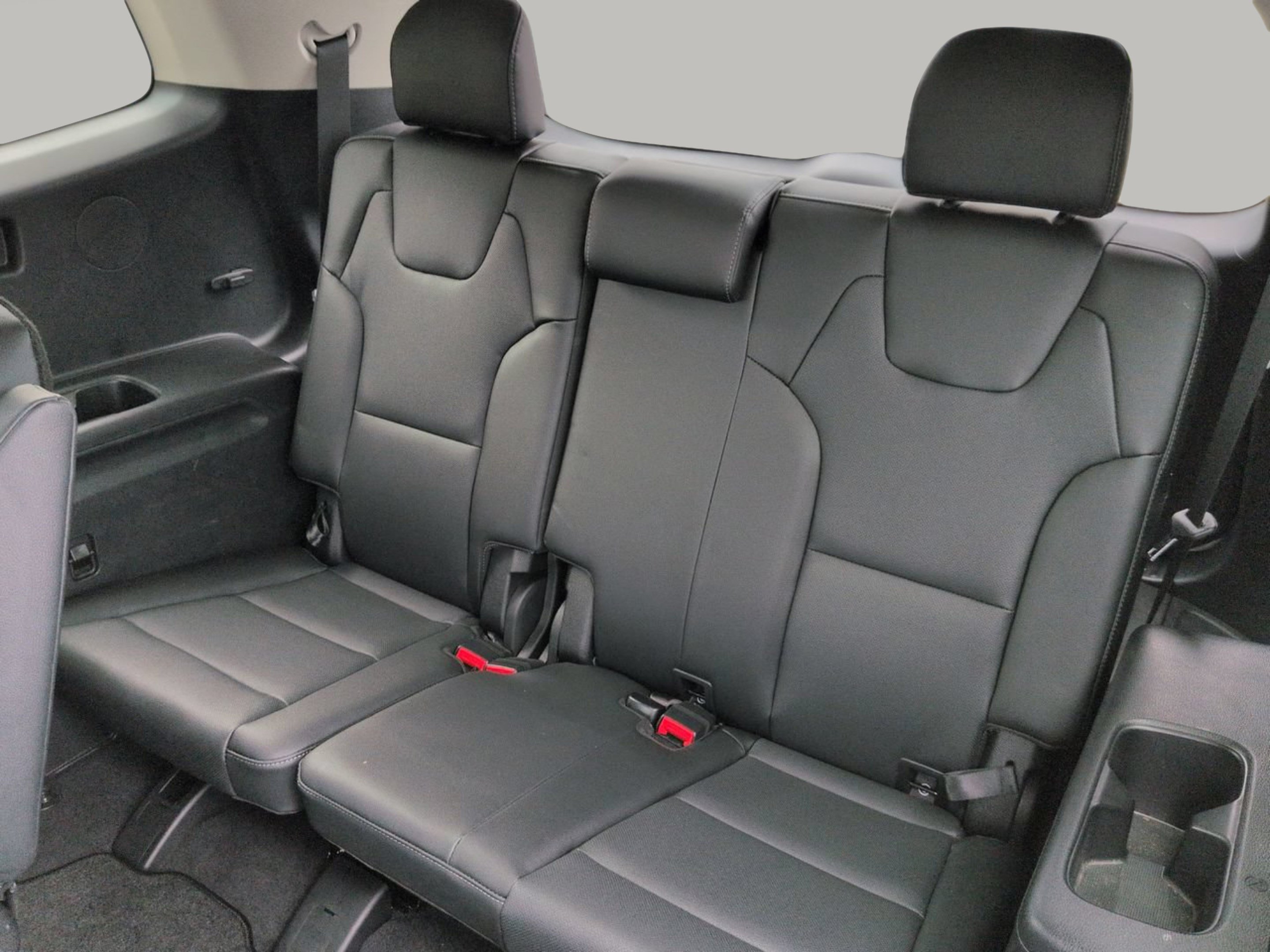 Used 2025 Kia Telluride EX w/ EX Captain's Chair Package FWD image 19
