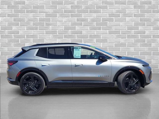Certified 2024 Chevrolet Equinox EV RS FWD image 4