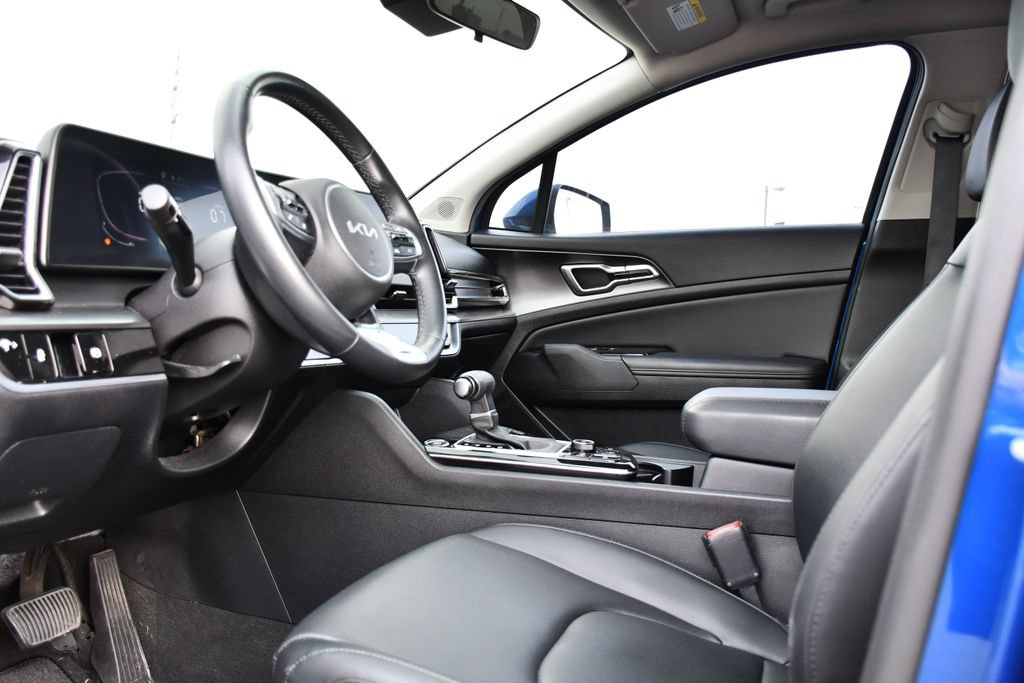 Used 2023 Kia Sportage EX FWD image 15