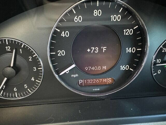 Used 2007 Mercedes-Benz E 350 Sedan image 21