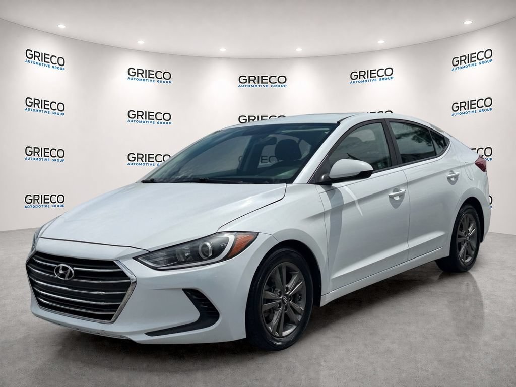 Used 2018 Hyundai Elantra SEL w/ Cargo Package FWD image 3