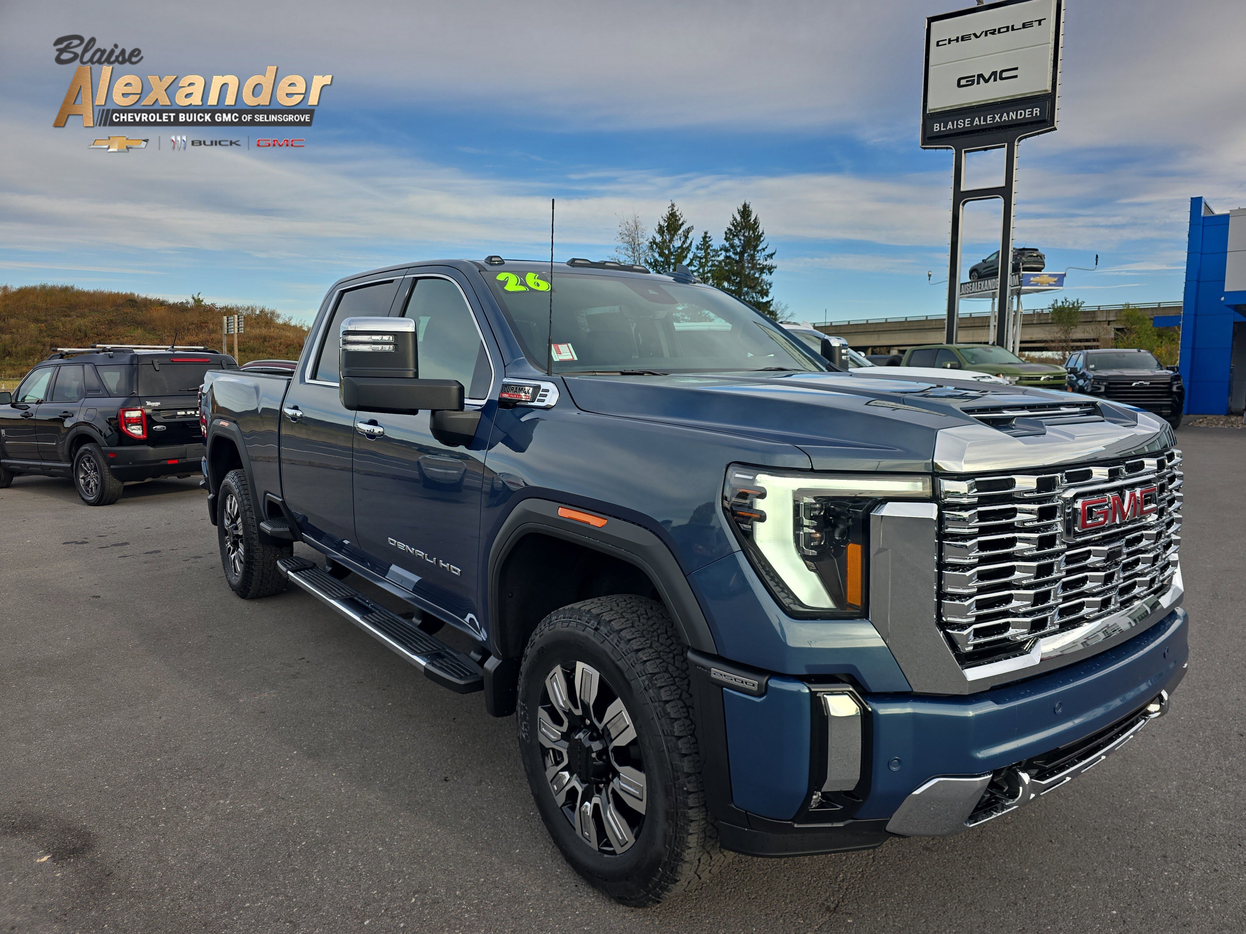 New 2026 GMC Sierra 2500 Denali w/ Denali Reserve Package image 1