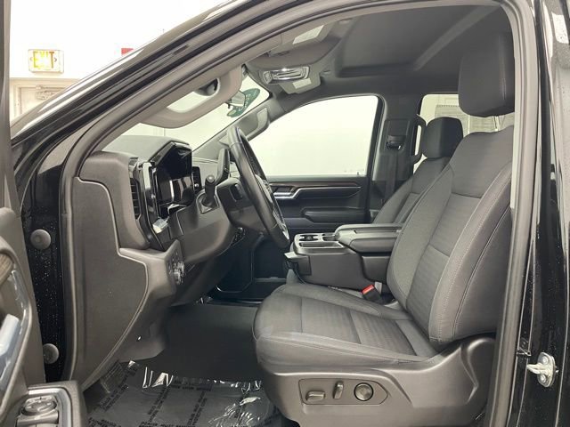 Used 2023 Chevrolet Silverado 1500 LT image 9