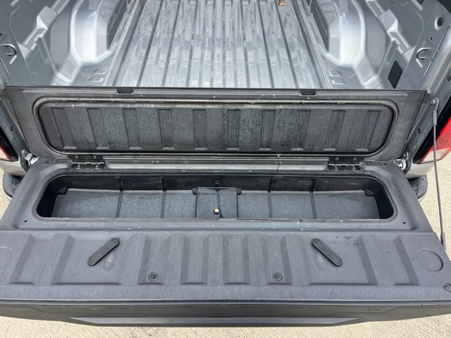 Used 2024 Chevrolet Colorado LT w/ LT Convenience Package RWD image 6
