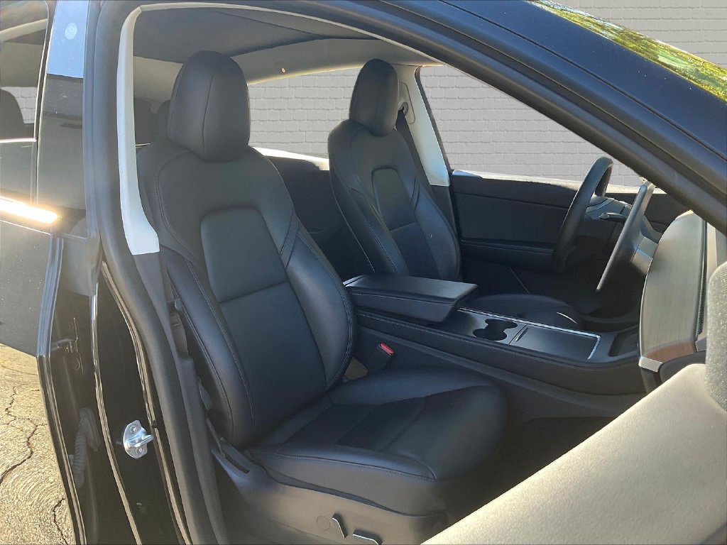 Used 2022 Tesla Model Y Performance AWD/4WD image 19