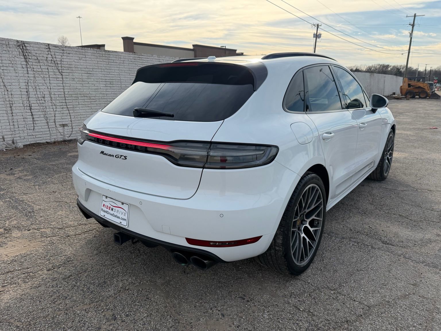 Used 2020 Porsche Macan GTS image 8