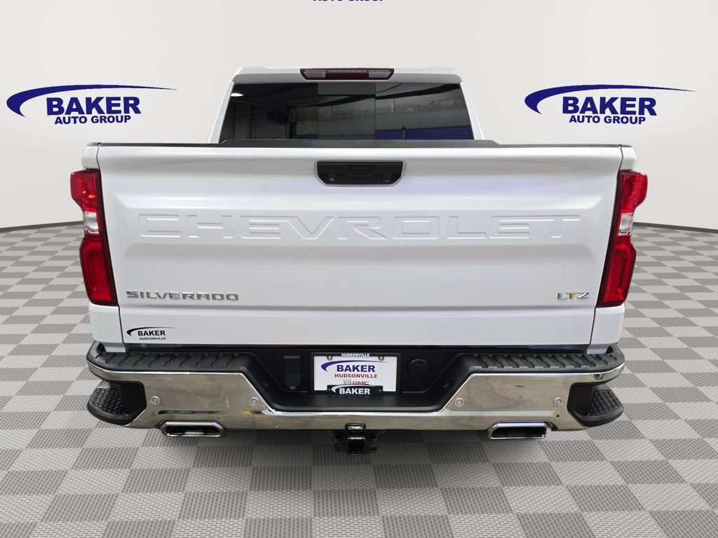Used 2022 Chevrolet Silverado 1500 LTZ AWD/4WD image 6