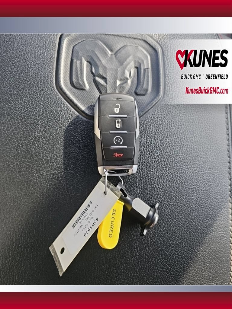 Used 2025 RAM 1500 Rebel AWD/4WD image 18