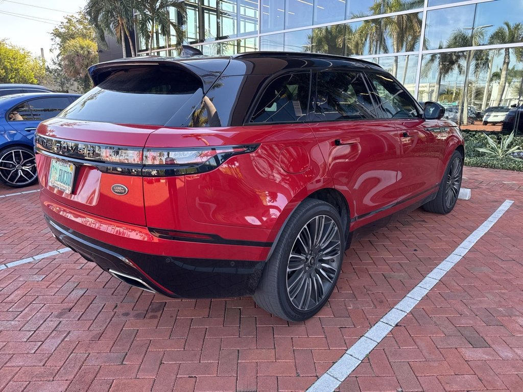 Used 2019 Land Rover Range Rover Velar R-Dynamic HSE image 7