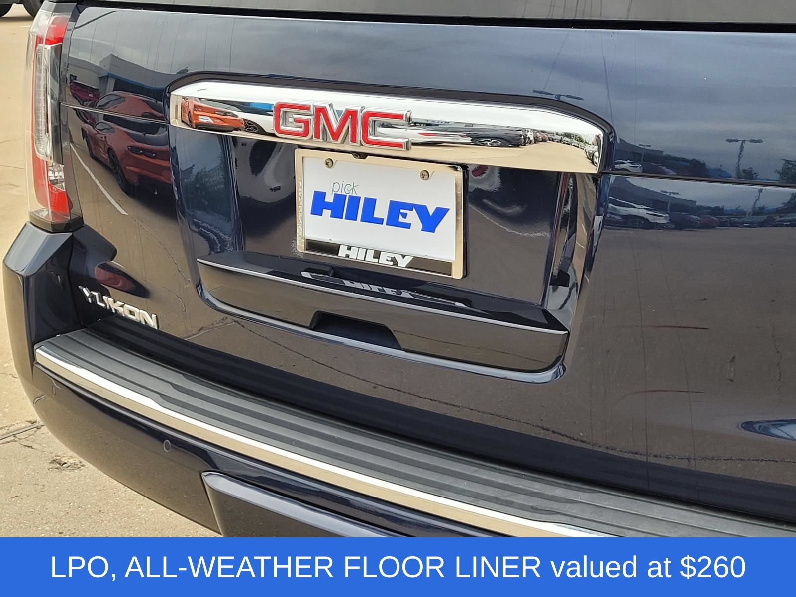 Used 2019 GMC Yukon Denali w/ Denali Ultimate Package RWD image 5