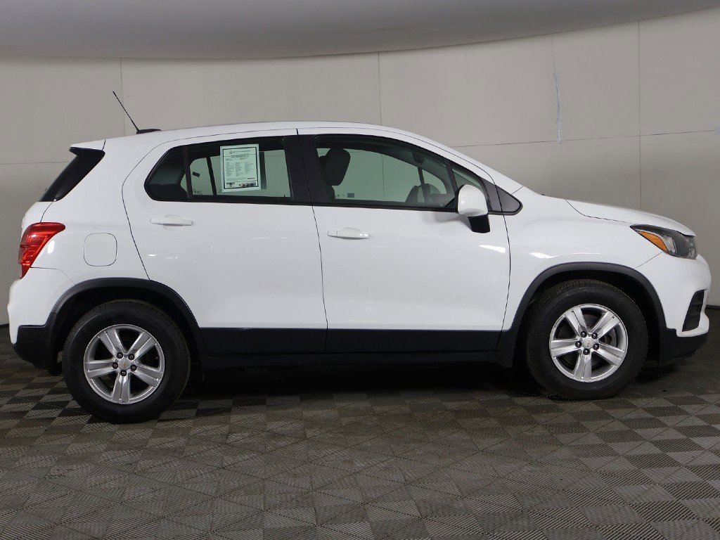 Used 2021 Chevrolet Trax LS image 15