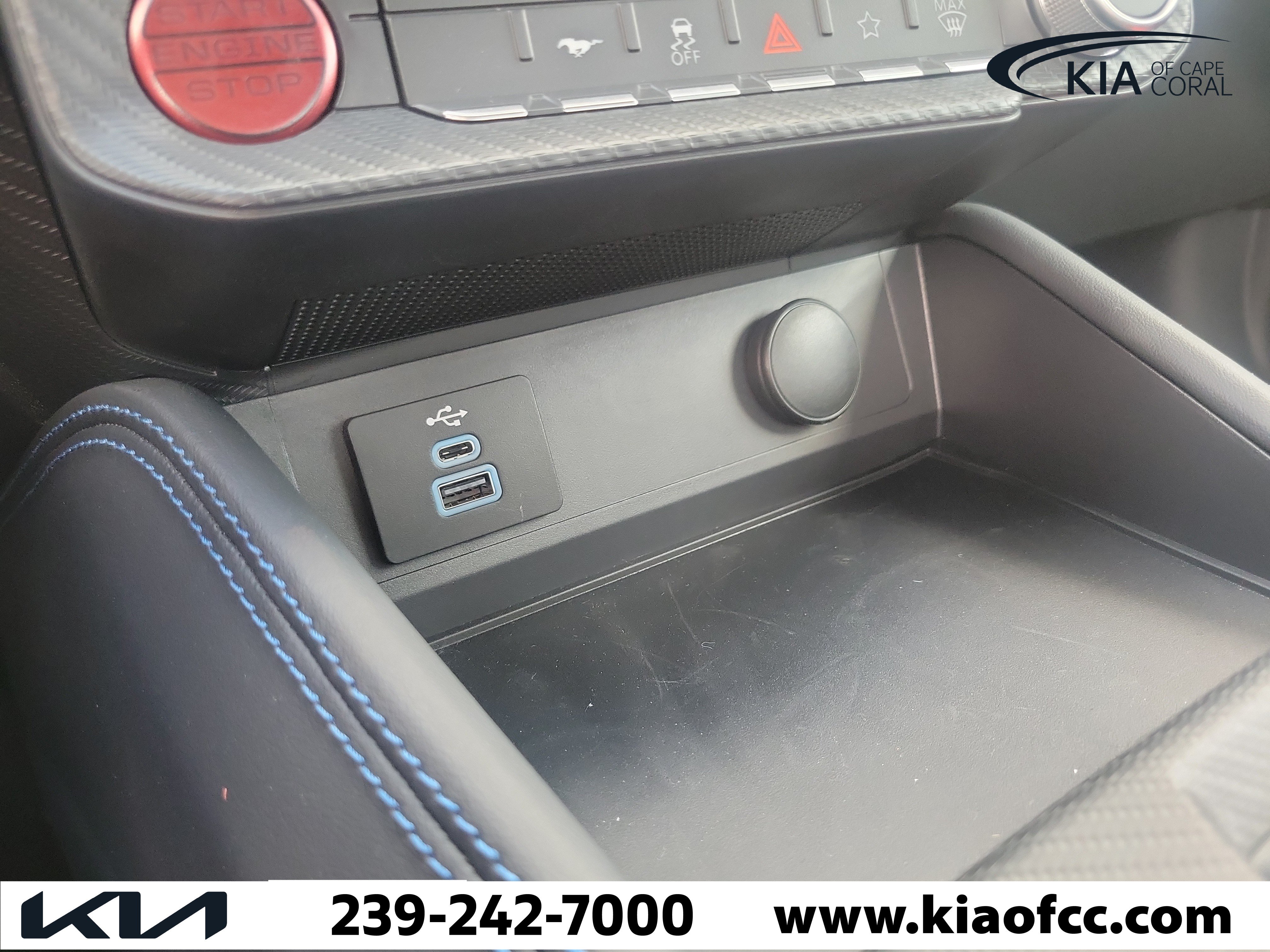 Used 2025 Ford Mustang Dark Horse RWD image 28