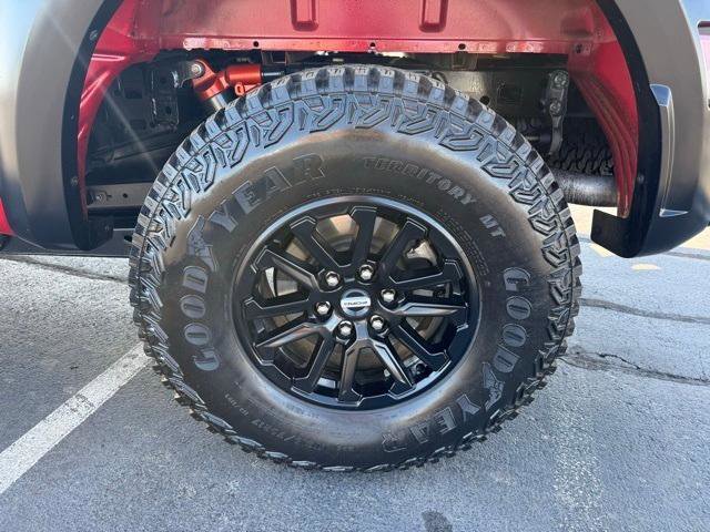 Used 2025 Ford F150 Raptor image 8