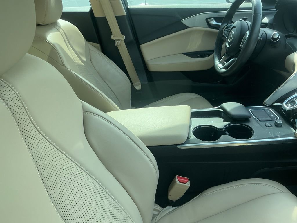 Certified 2024 Acura TLX w/ Technology Package image 10