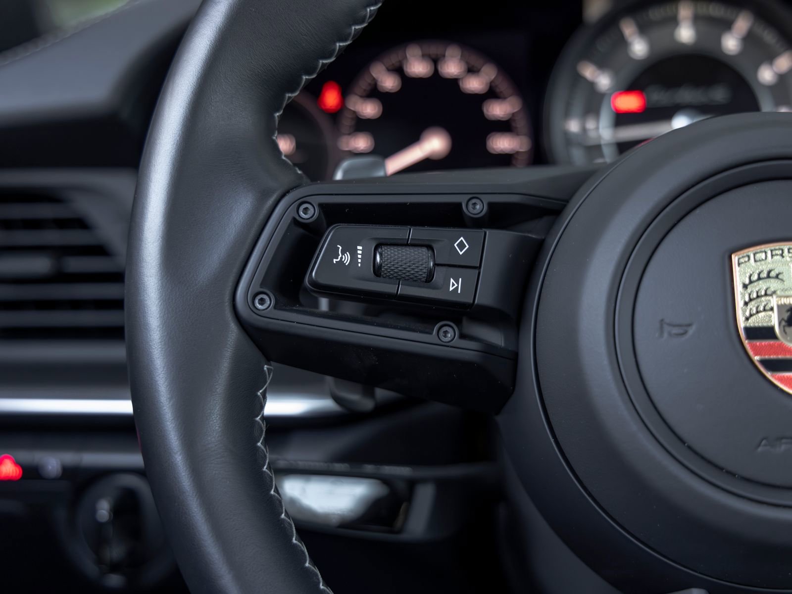 Certified 2023 Porsche 911 Turbo S AWD/4WD image 36