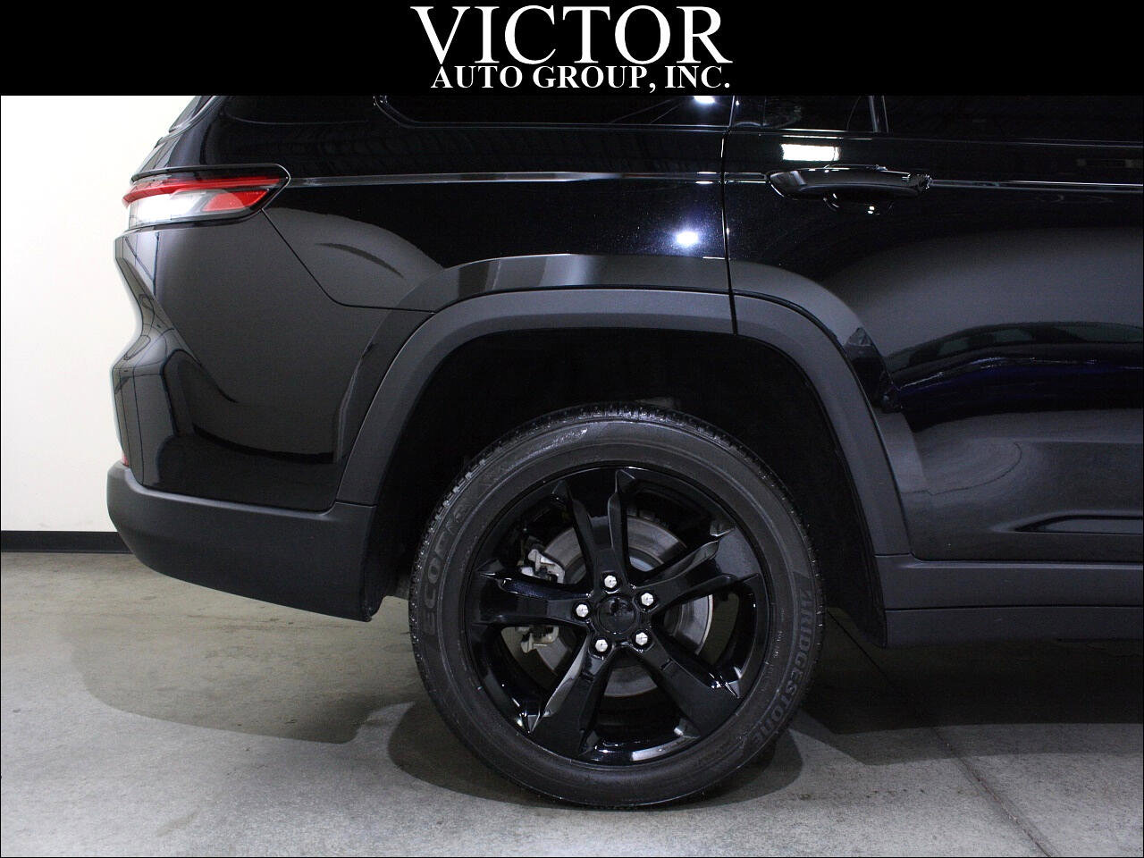 Used 2021 Jeep Grand Cherokee L Limited w/ Trailer Tow Group (B) image 10