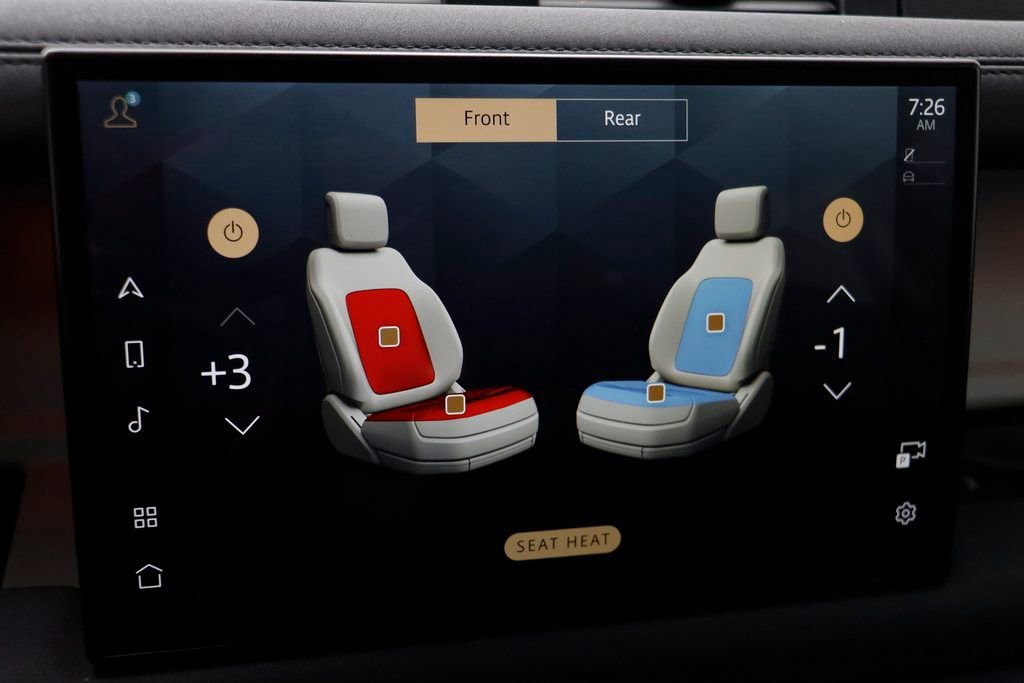 Used 2023 Land Rover Defender 130 SE image 12