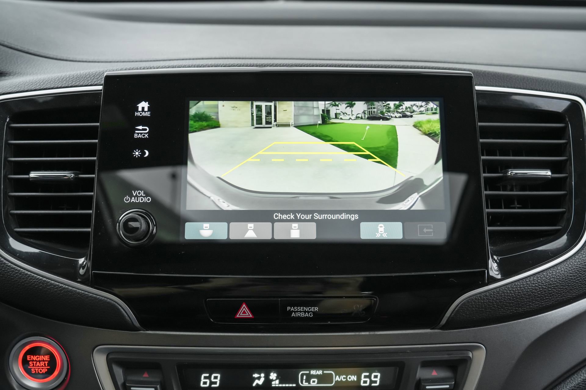 Used 2024 Honda Passport EX-L image 13