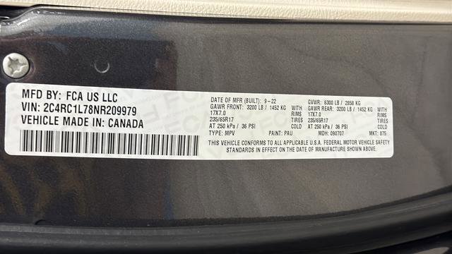 Used 2022 Chrysler Pacifica Touring-L FWD image 27
