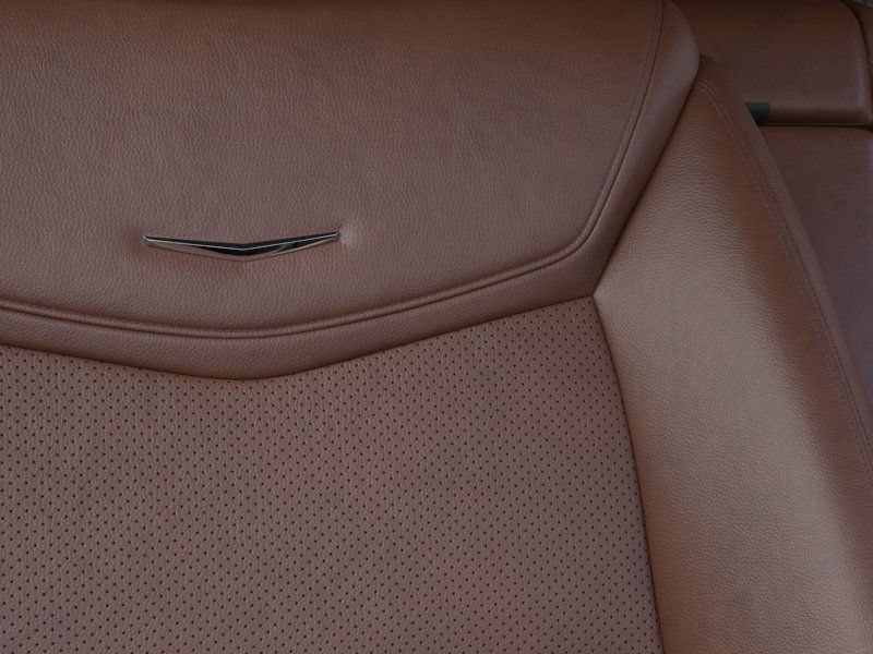 New 2026 Cadillac XT5 Sportv w/ LPO, Floor Liner Package AWD/4WD image 21
