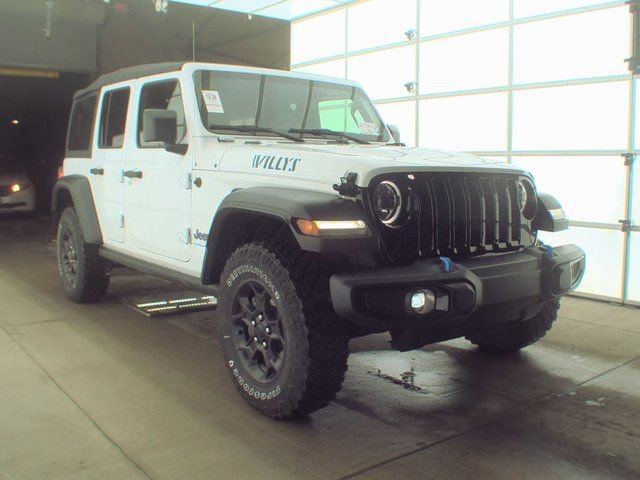 Used 2023 Jeep Wrangler Unlimited image 3