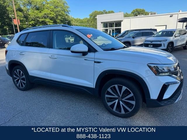 Certified 2023 Volkswagen Taos SE AWD/4WD image 3