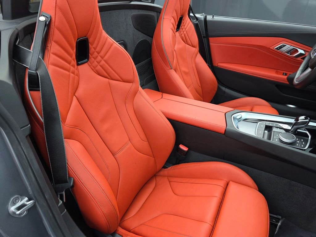 Used 2023 BMW Z4 sDrive30i w/ Shadowloine Package image 24