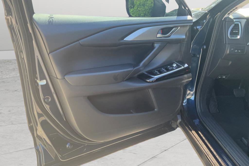 Used 2023 MAZDA CX-9 Touring Plus image 11