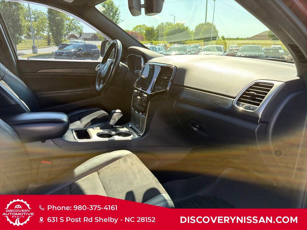 Used 2019 Jeep Grand Cherokee Altitude RWD image 41