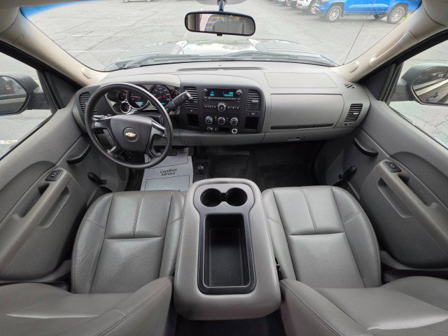 Used 2014 Chevrolet Silverado 2500 W/T AWD/4WD image 24