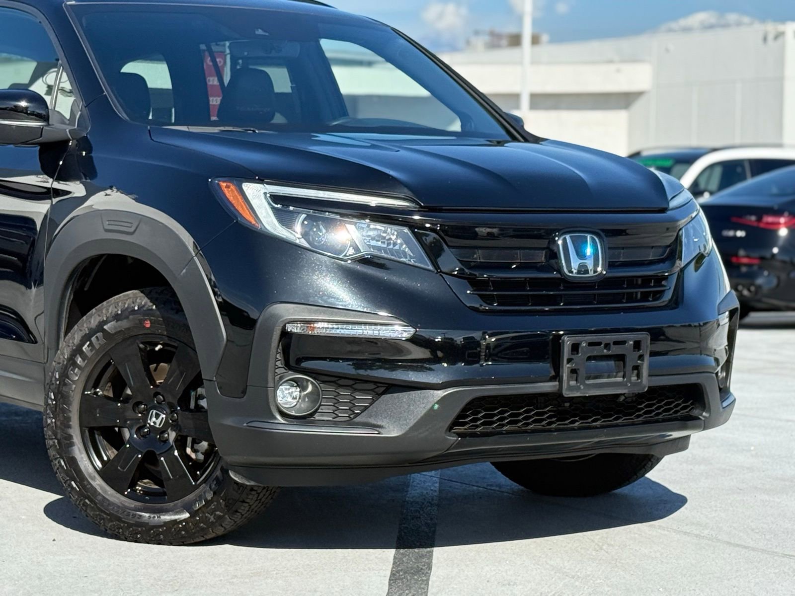 Used 2022 Honda Pilot TrailSport image 4
