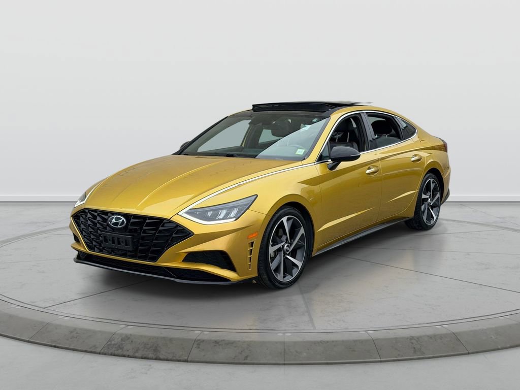 Used 2021 Hyundai Sonata SEL Plus w/ Tech Package FWD image 3