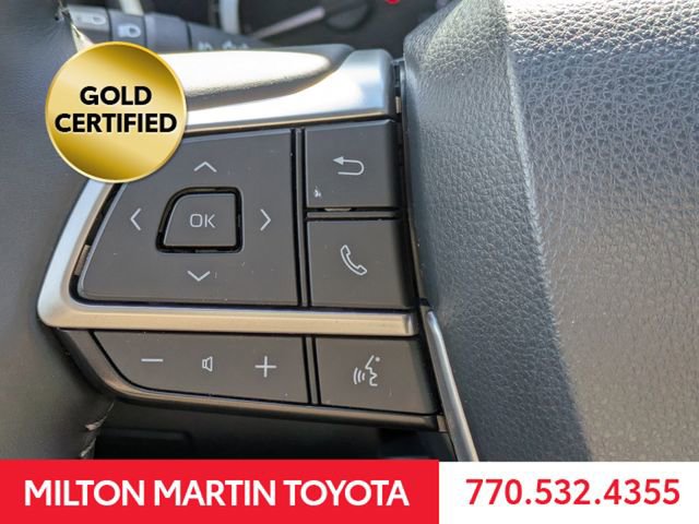 Used 2023 Toyota Highlander XLE image 28
