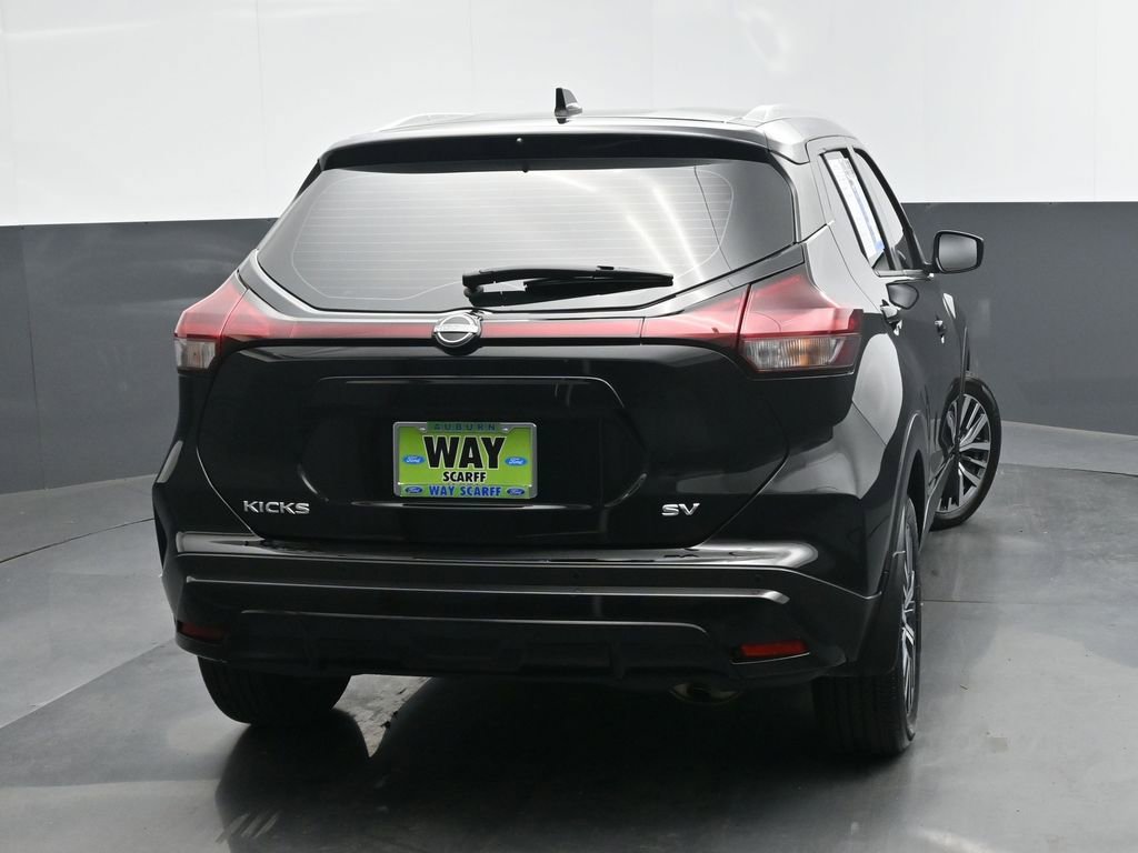 Used 2024 Nissan Kicks SV FWD image 5