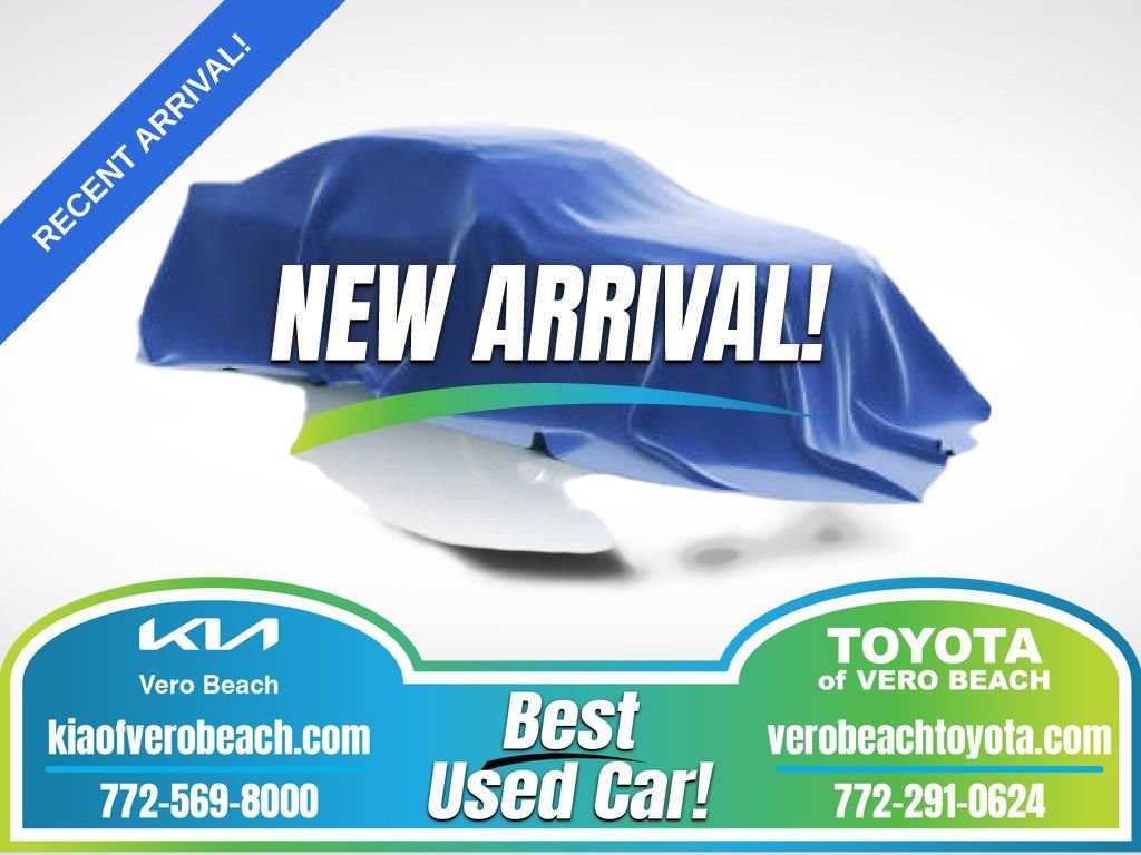 Used 2025 Hyundai Venue SEL FWD image 1